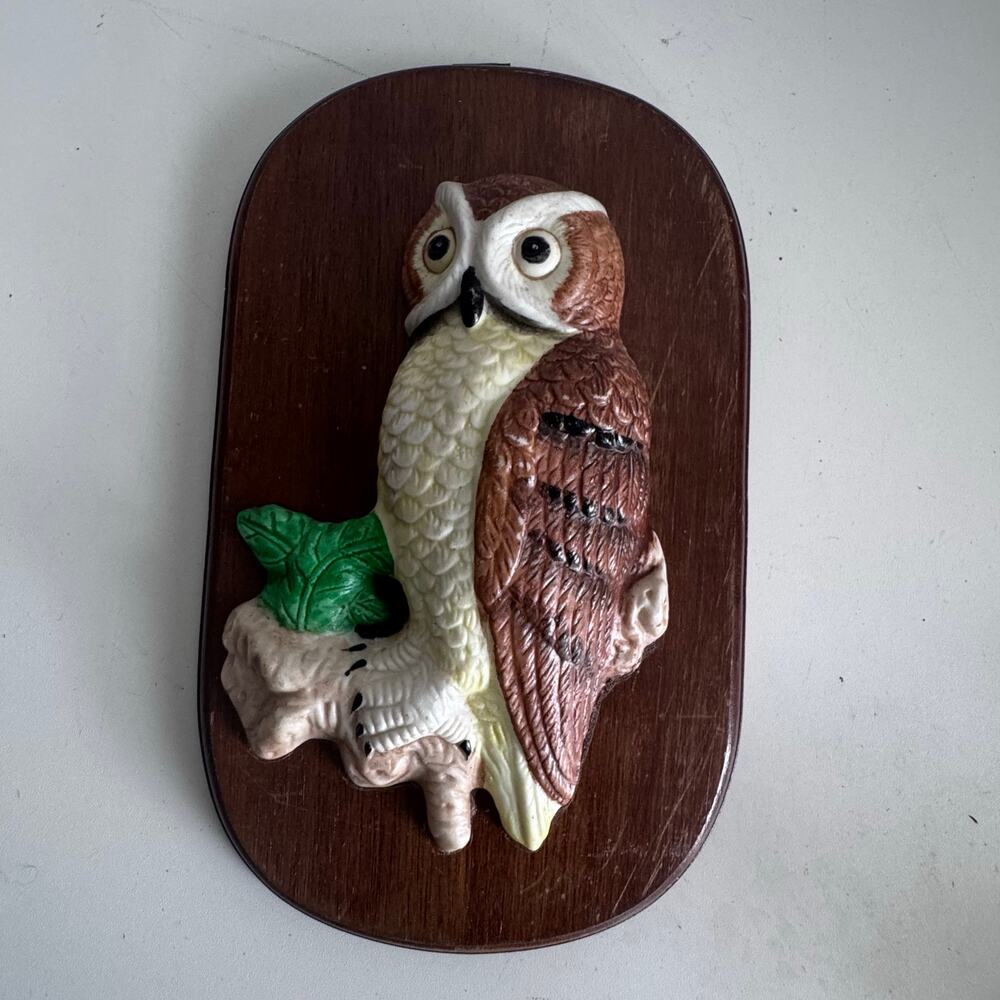 Vintage 1970s Owl Wall Plaques Wooden Hanging Decor Made Taiwan Boho Cottage A1